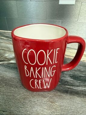 Rae Dunn COOKIE BAKING CREW mug